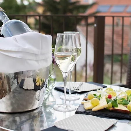 Botrytis Borhotel Hotel