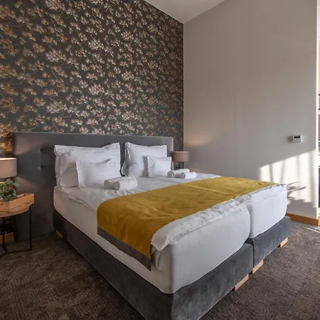 Botrytis Borhotel Mad