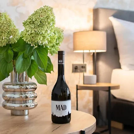 Botrytis Borhotel 4*