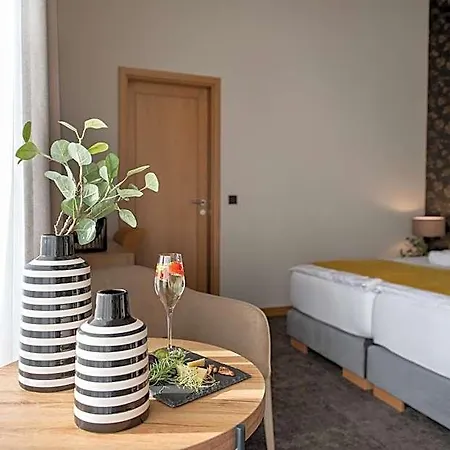 Botrytis Borhotel Hotel 4*