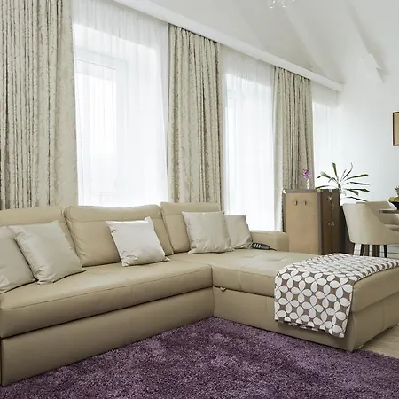 Hotel Botrytis Borhotel Mad