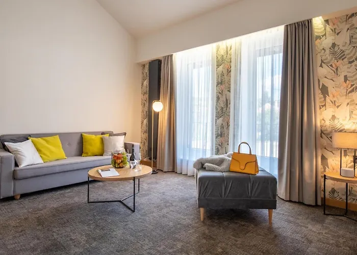 Botrytis Borhotel Hotel 4*